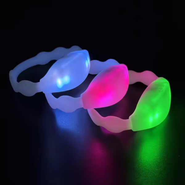 LED wristbands - Image 13