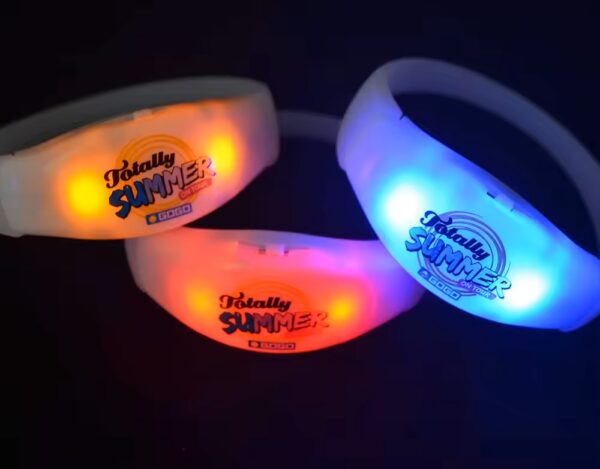 LED wristbands - Image 22