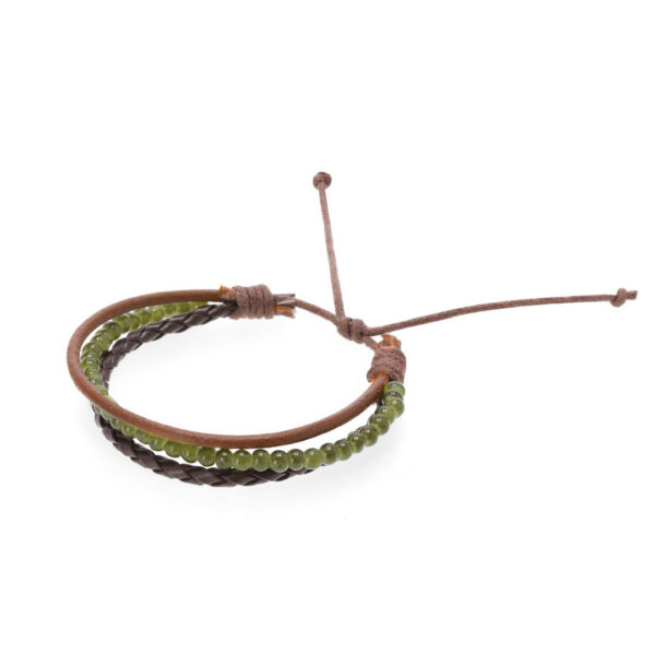 Dreifach-Lederarmband mit hellgrünen Glasperlen