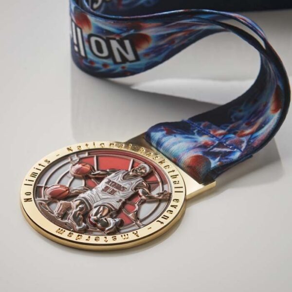 Custom 3D Medals with UV Color Printing - Pilt 2