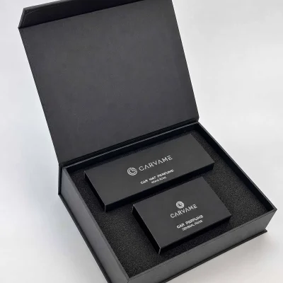 Caixa de presente com fragrâncias Invame para um kit de presente para eventos