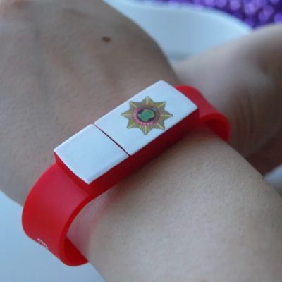 logoga usb käepaelad