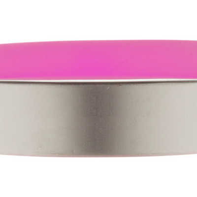 Bracelet en silicone rose avec plaque métallique